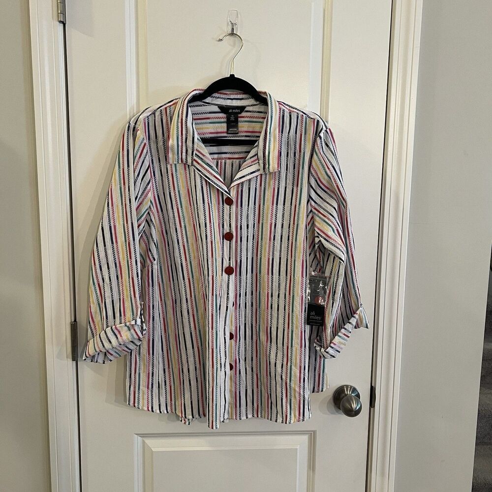 Ali Miles Women’s Top 1X‎ Artsy Roll Tab Sleeves Wire Collar